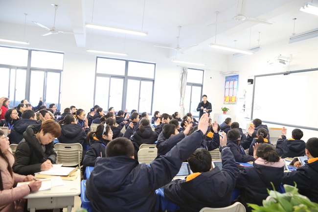田學(xué)銀副校長
