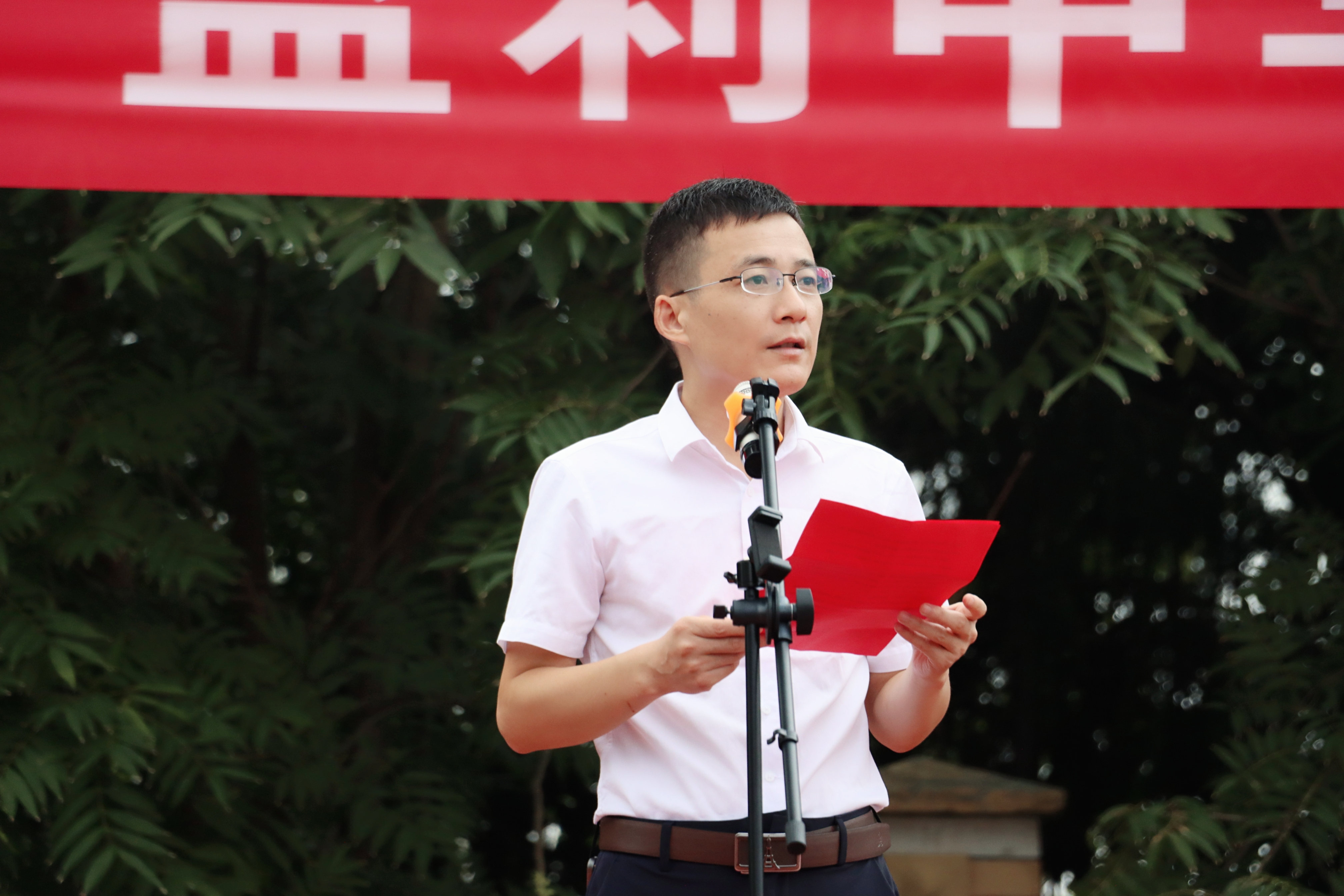 監(jiān)利中學(xué)舉行2021-2022學(xué)年秋季開(kāi)學(xué)典禮