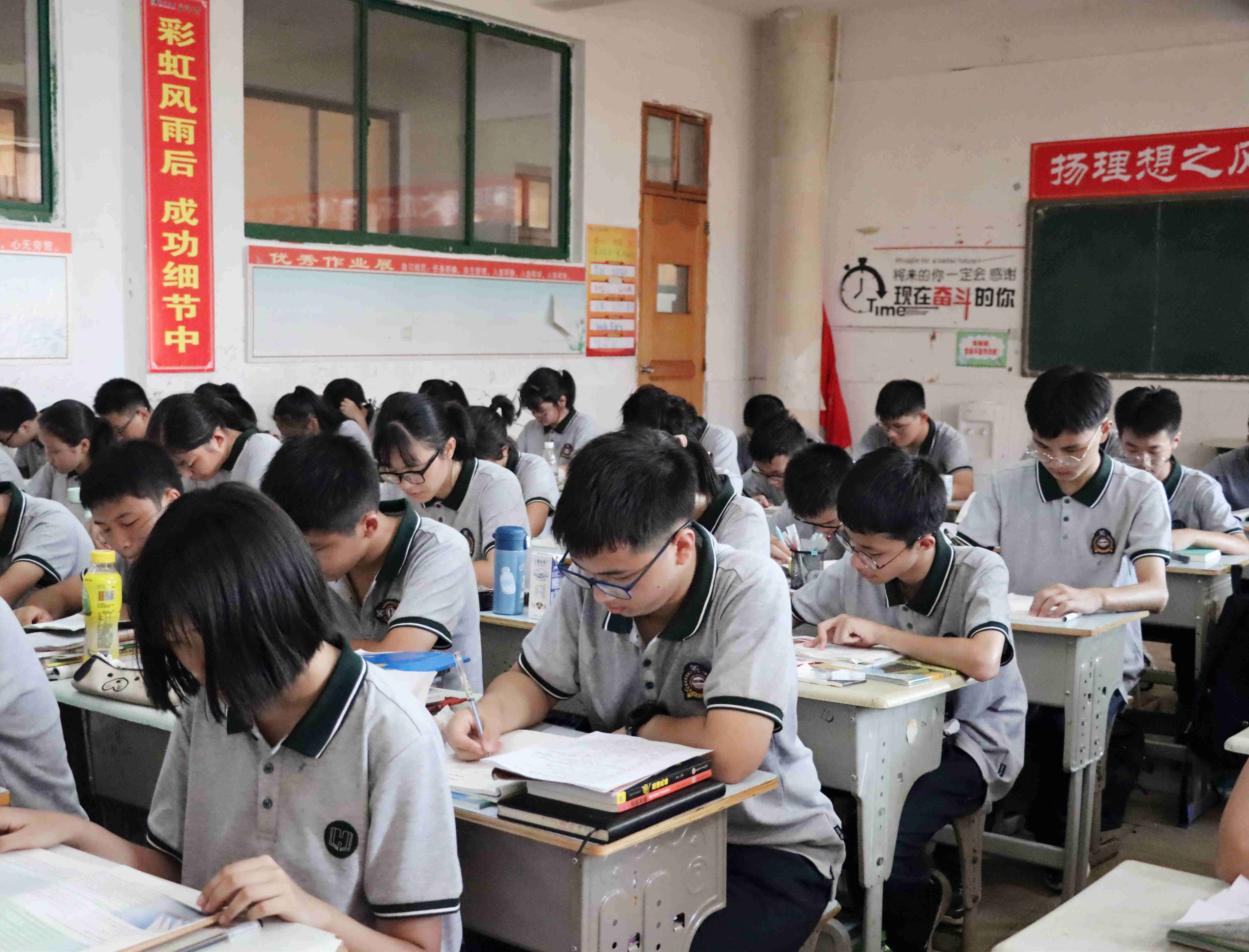 監(jiān)利中學(xué)2021級(jí)新生入學(xué)教育系列活動(dòng)圓滿結(jié)束