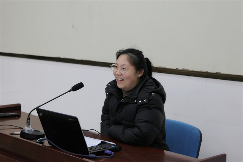 溫州翔宇初中部召開“青藍(lán)工程”專題會議